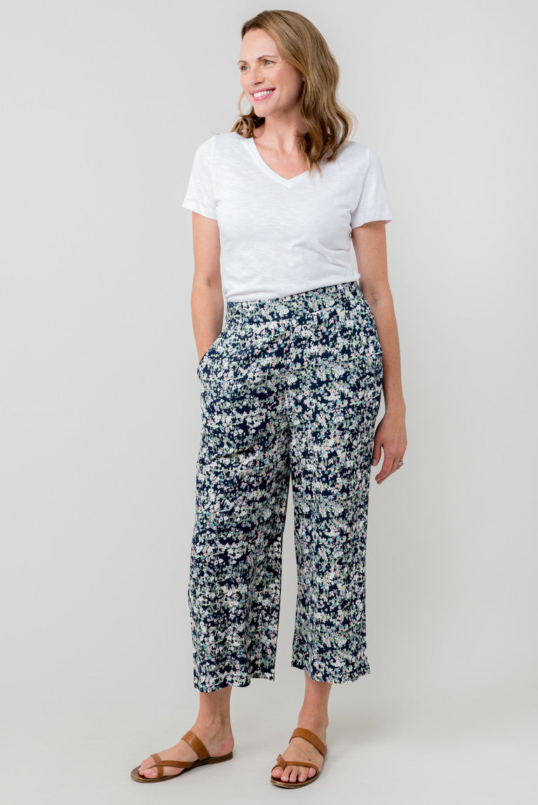 Lily & Me Greta Ditsy Print Cropped Trousers