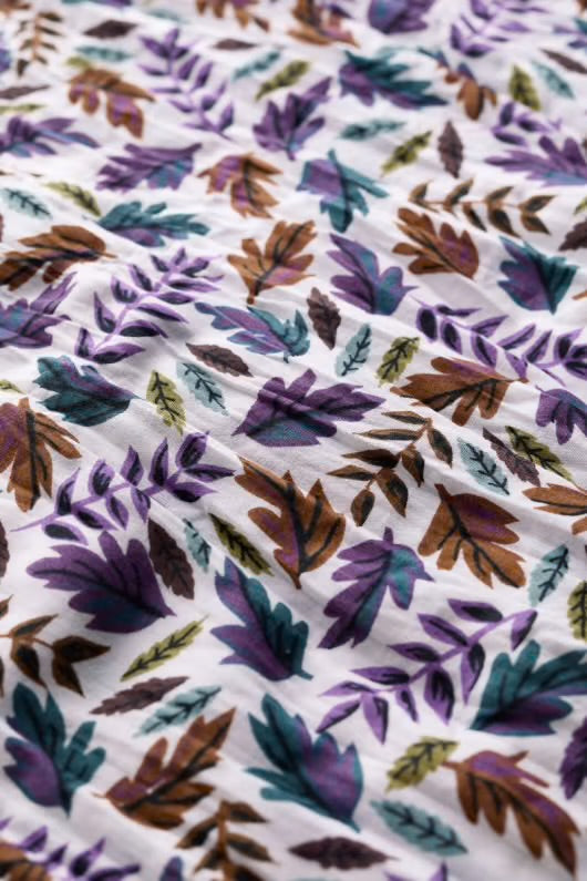 Larissa Shirt Sunlit Leaves