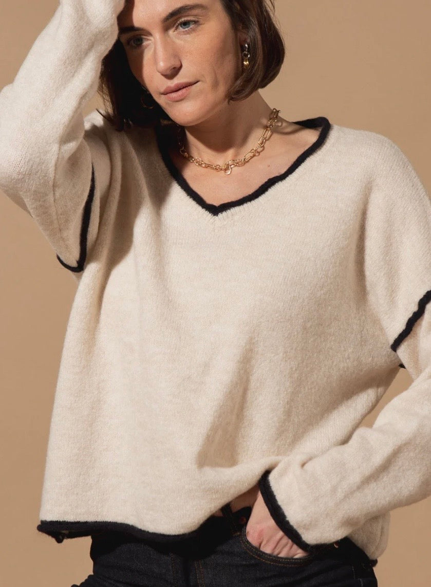 Tilley & Grace Emilie Contrast Stitch Jumper