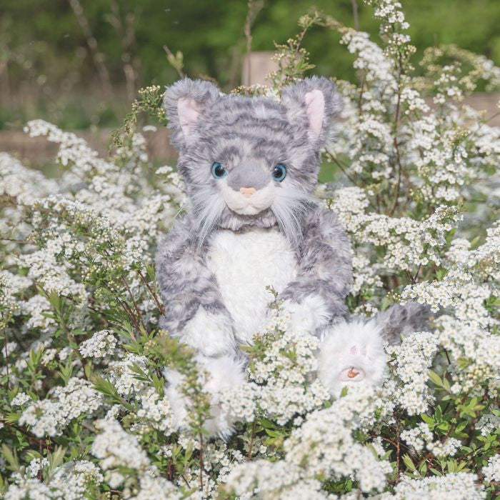 Wrendale Esmeralda Cat Character