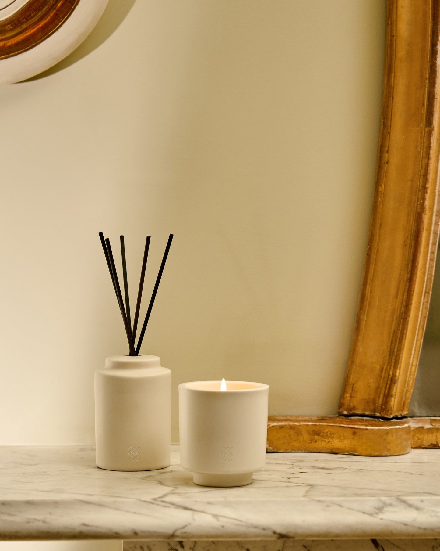 Katie Loxton Ceramic Sentiment Candle ‘Joyeux Noel’