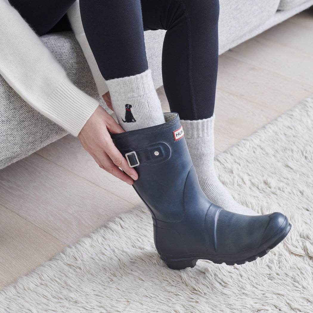 Sweet William Black Labrador Dog Walker Socks