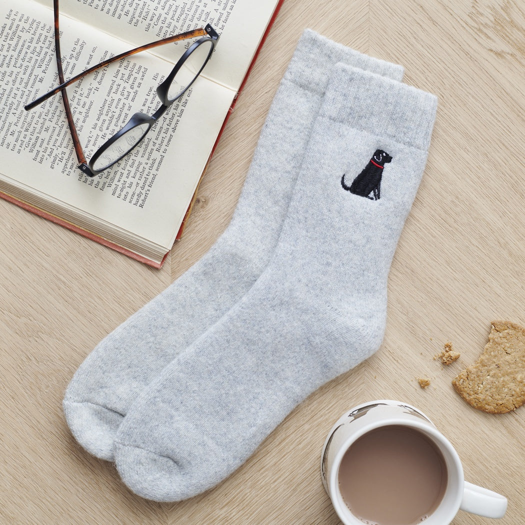 Sweet William Black Labrador Dog Walker Socks