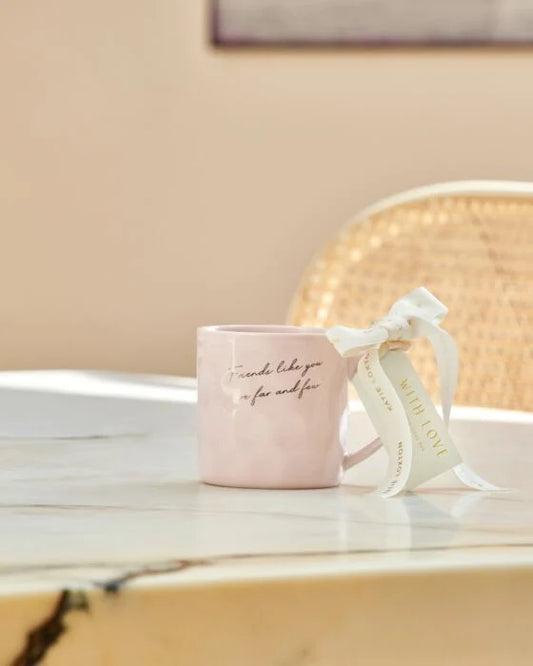 Katie Loxton Gift Bow Mug ‘Friends Like You Are Far And Few’