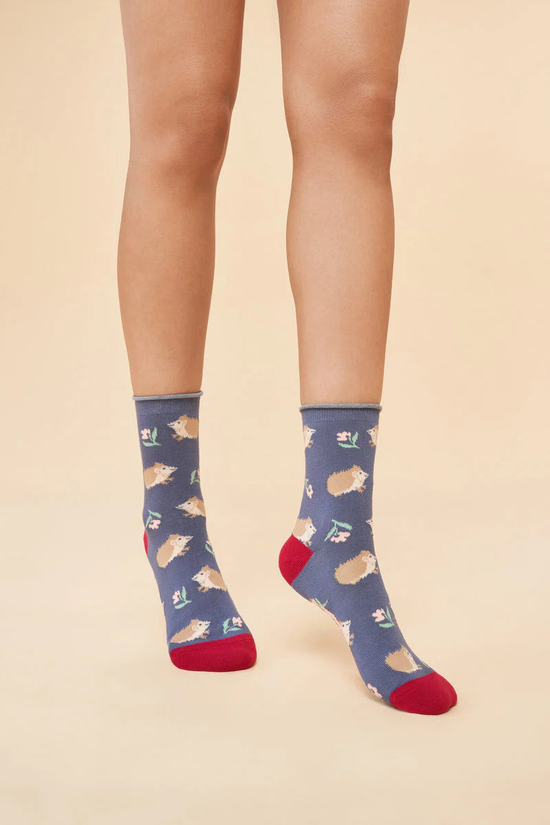 Powder Bamboo Snuffling Hedgehog Ankle Socks