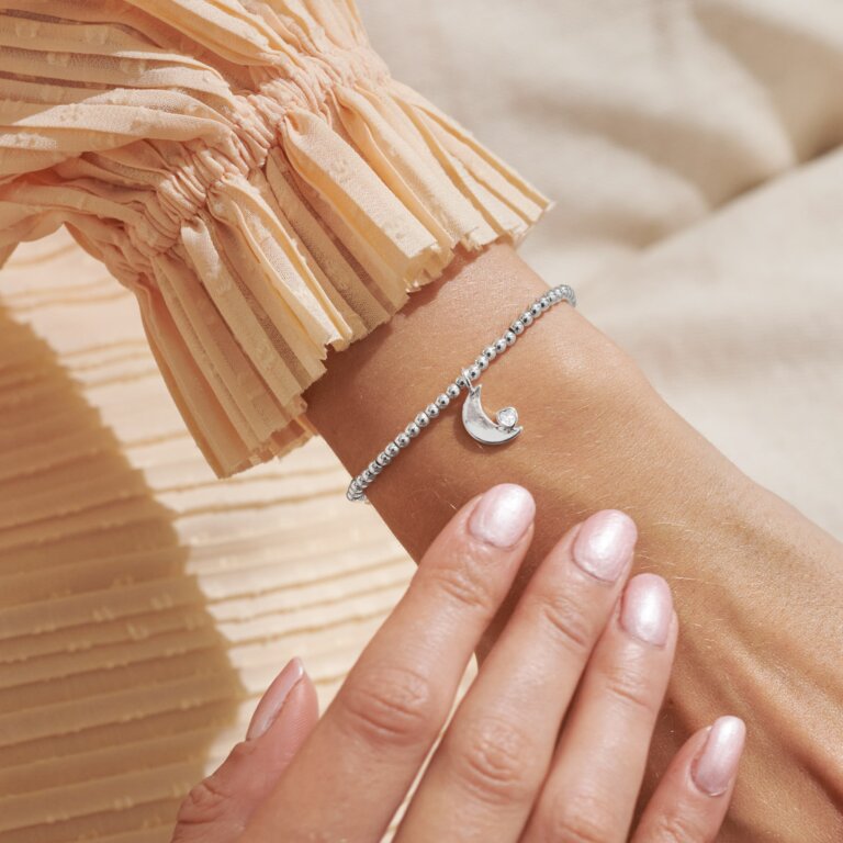Joma Jewellery A Little "Love You To The Moon And Back Mum” Bracelet