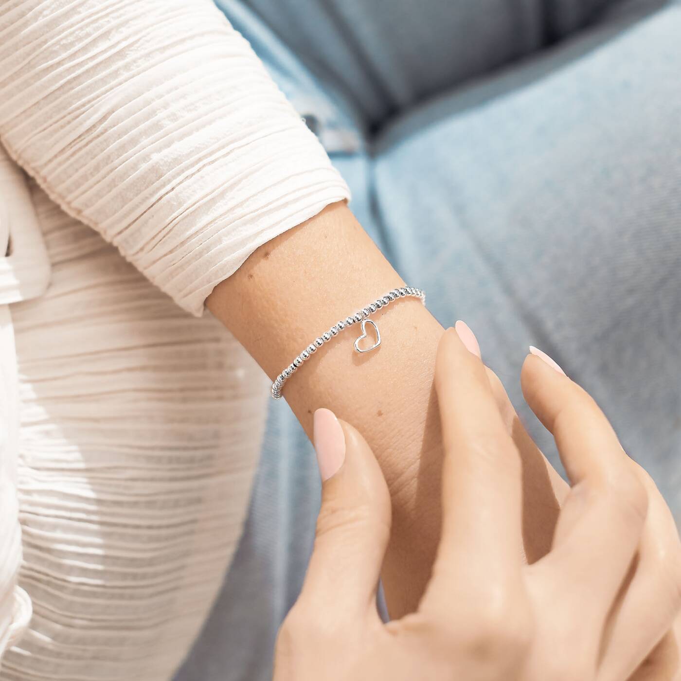 Joma Jewellery A Little 'Amazing Auntie' Bracelet in Silver Plating