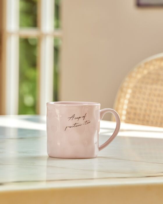 Katie Loxton Gift Bow Mug ‘A Cup Of Positivi-tea’