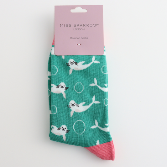 Miss Sparrow Seal Socks Green