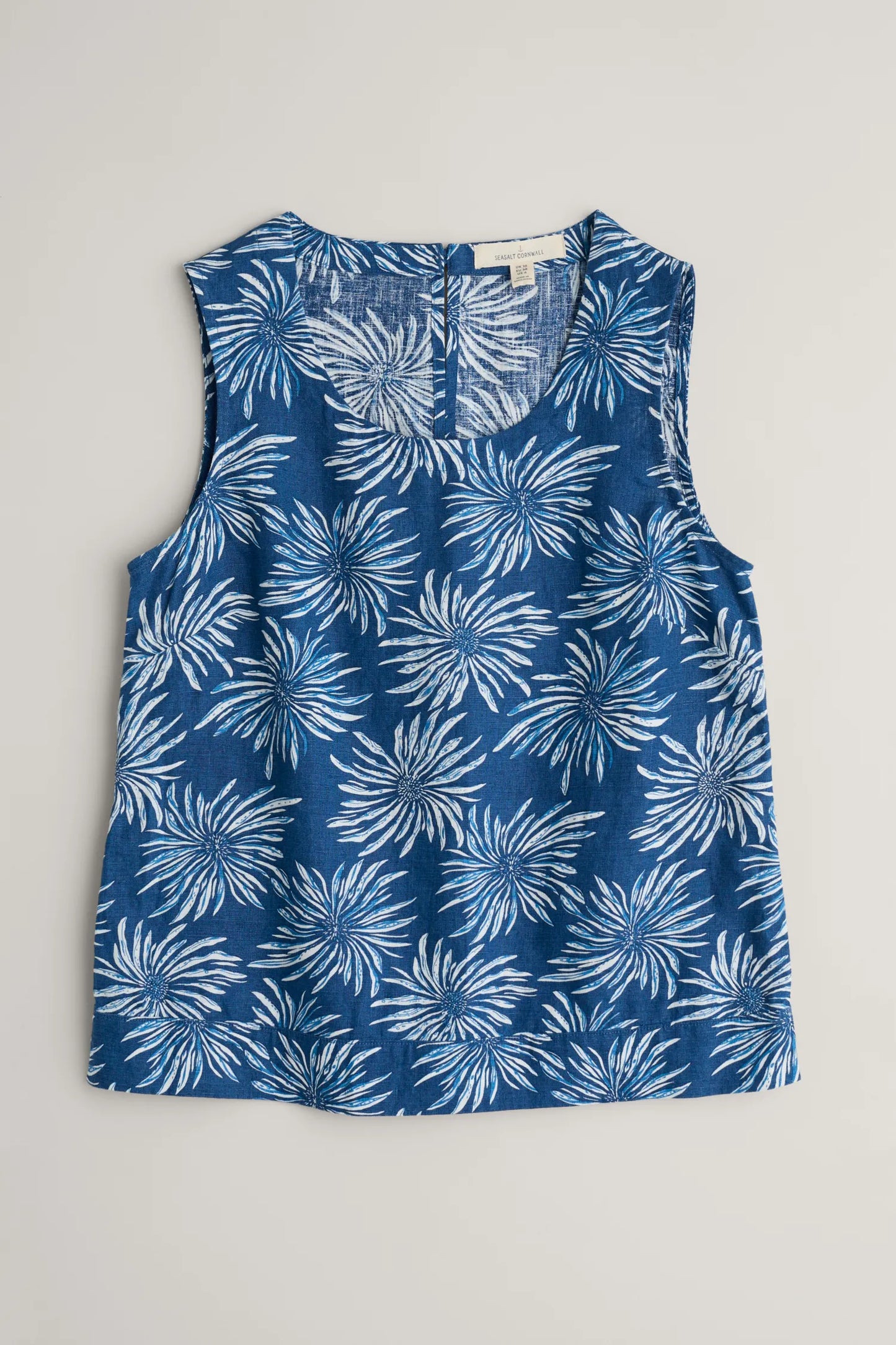 Seasalt Lighthouse Station Vest